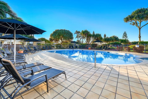 Golden Riviera Beach Resort - Lismore Accommodation 1