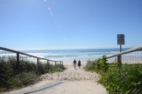 Golden Riviera Beach Resort - Lismore Accommodation 6