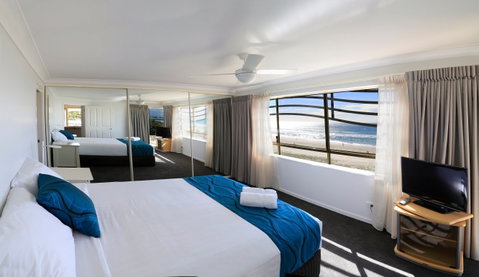 Golden Riviera Beach Resort - Lismore Accommodation 9