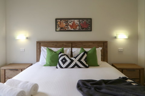Ironbark Hill Villas - Lismore Accommodation 8