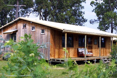 Lovedale Cottages - Lismore Accommodation 0