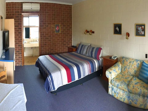Milawa Motel - Lismore Accommodation 1