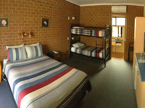 Milawa Motel - Lismore Accommodation 2