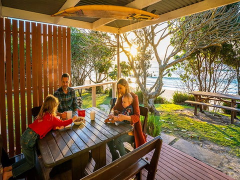 Partridge Cottage And Geoffs Shed - Lismore Accommodation 0
