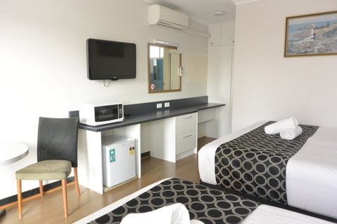 Queanbeyan Motel - Lismore Accommodation 3