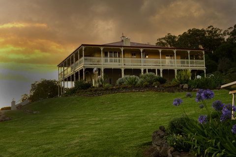 R On The Downs Rural Retreat - Lismore Accommodation 0