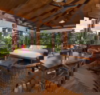 Rose Gums Wilderness Retreat - Lismore Accommodation