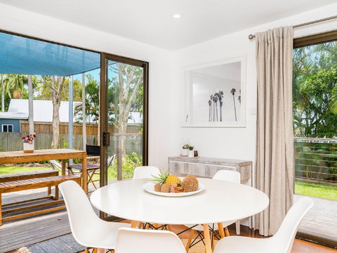 San Juan Surfers Cottage - Lismore Accommodation 7