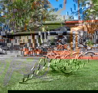 Three Salty Sisters - Lismore Accommodation