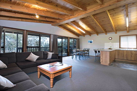 Alpine Activity Centre - Lismore Accommodation 0