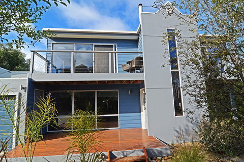 Barrakee Beach House - Lismore Accommodation 0