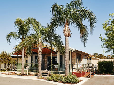 BIG4 Perth Midland Tourist Park - Lismore Accommodation 0
