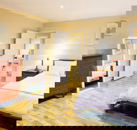 Chrismont Guest House - Lismore Accommodation