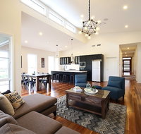 Lomandra Retreat - Lismore Accommodation