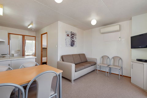 Stansbury Foreshore Caravan Park - Lismore Accommodation 1
