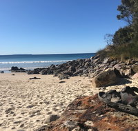 Tallwood Beach House - Lismore Accommodation