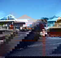 Top Deck Marion Bay - Lismore Accommodation