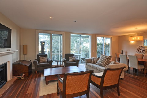 Villa Vista - Lismore Accommodation 0