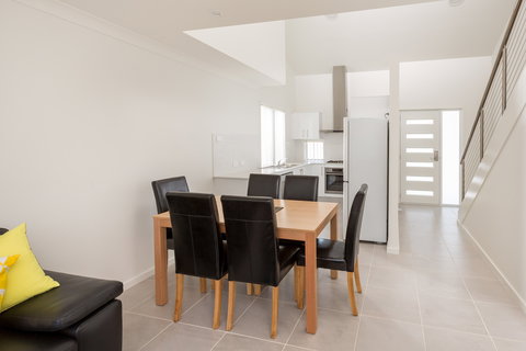 Wallsend Executive Apartments - Lismore Accommodation 2