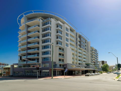 Adina Apartment Hotel Wollongong - Lismore Accommodation 0