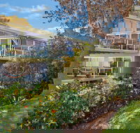 Arty Beach House at Lighthouse Beach - Lismore Accommodation
