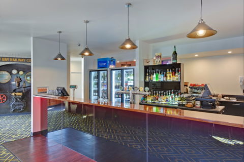 Burnie Central TownHouse Hotel - Lismore Accommodation 1