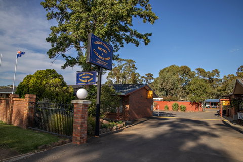 Golden Country Motel And Caravan Park - Lismore Accommodation 0