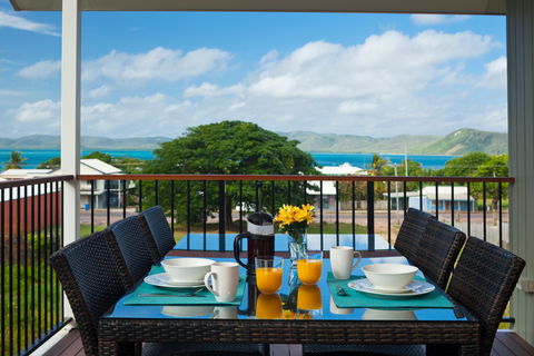 Island Villas And Apartments - Lismore Accommodation 1