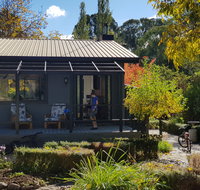 Mountain River House - Lismore Accommodation