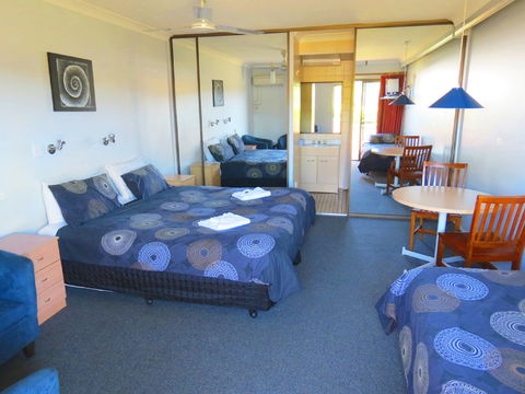 Sisleys Motel - Lismore Accommodation 0