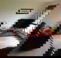 Springs Beach House - Lismore Accommodation