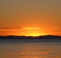 Steens Beach Hook Island - Lismore Accommodation