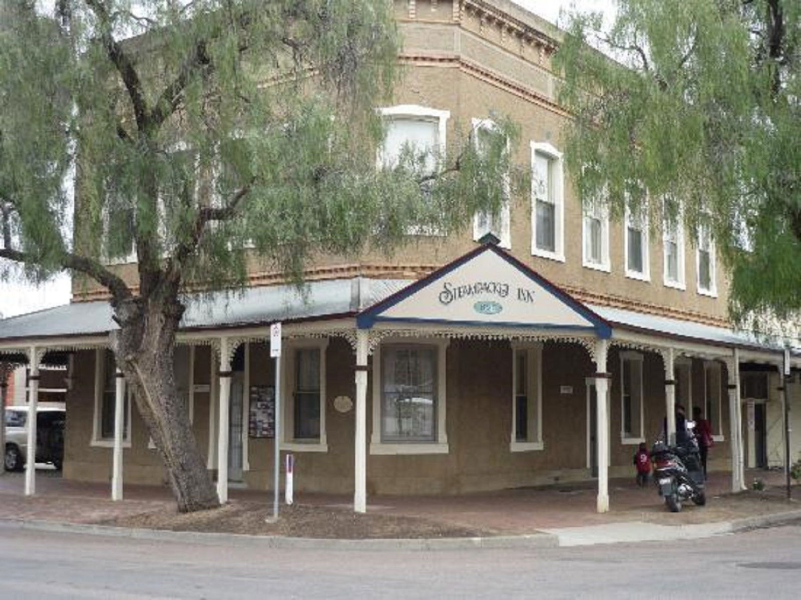 Echuca VIC Lismore Accommodation