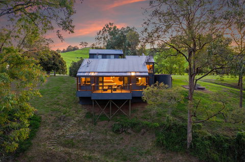 The Edge Villa - Hunter Valley Luxury Escape - Lismore Accommodation 1