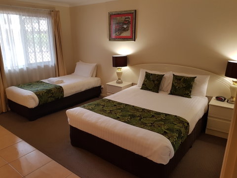 The Palms Motel Chinchilla - Lismore Accommodation 1