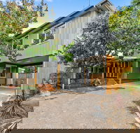 The Beach House Anglesea - Lismore Accommodation