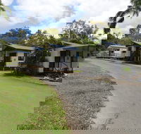 Tropicana Caravan Park Sarina - Lismore Accommodation