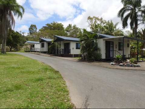 Tropicana Caravan Park Sarina - Lismore Accommodation 0