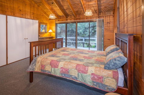 Yallingup Beach House - Lismore Accommodation 1