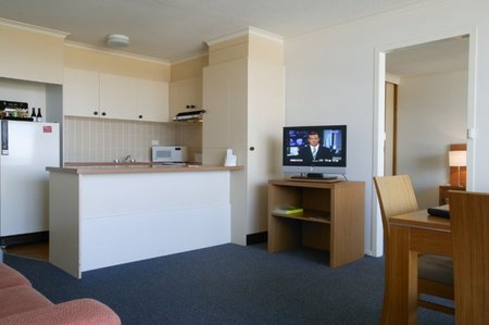 Metro Hotel & Apartments Gladstone - Lismore Accommodation 2