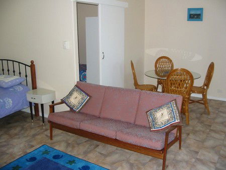 JJ's Holiday Cottages - Mitchell Street - Lismore Accommodation 2