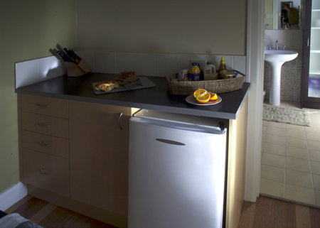 Elwood Beaches - Lismore Accommodation 3