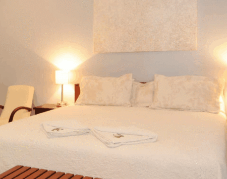 Cairnhill Homestead - Lismore Accommodation