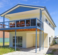 28A Kent Drive - Gorgeous Location Opposite Kent Reserve in Encounter Bay - Lismore Accommodation