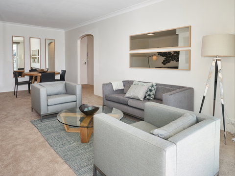 Awe Inspiring - Lismore Accommodation 1
