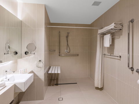 Best Western Plus Hotel Diana - Lismore Accommodation 2