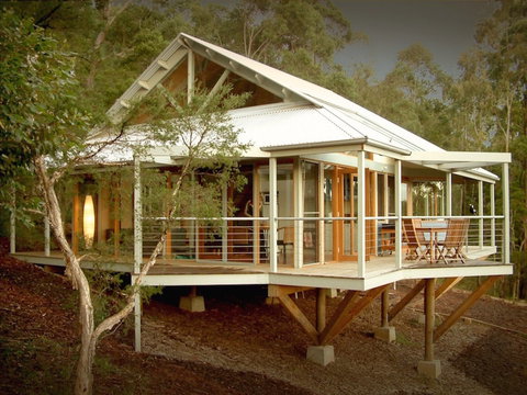 Bombah Point Eco Cottages - Lismore Accommodation 0
