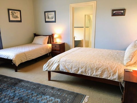 Cambridge House B&B - Lismore Accommodation 2