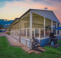 Carrawaves - Lismore Accommodation
