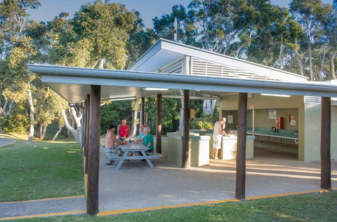 Dicky Beach Family Holiday Park - Lismore Accommodation 0